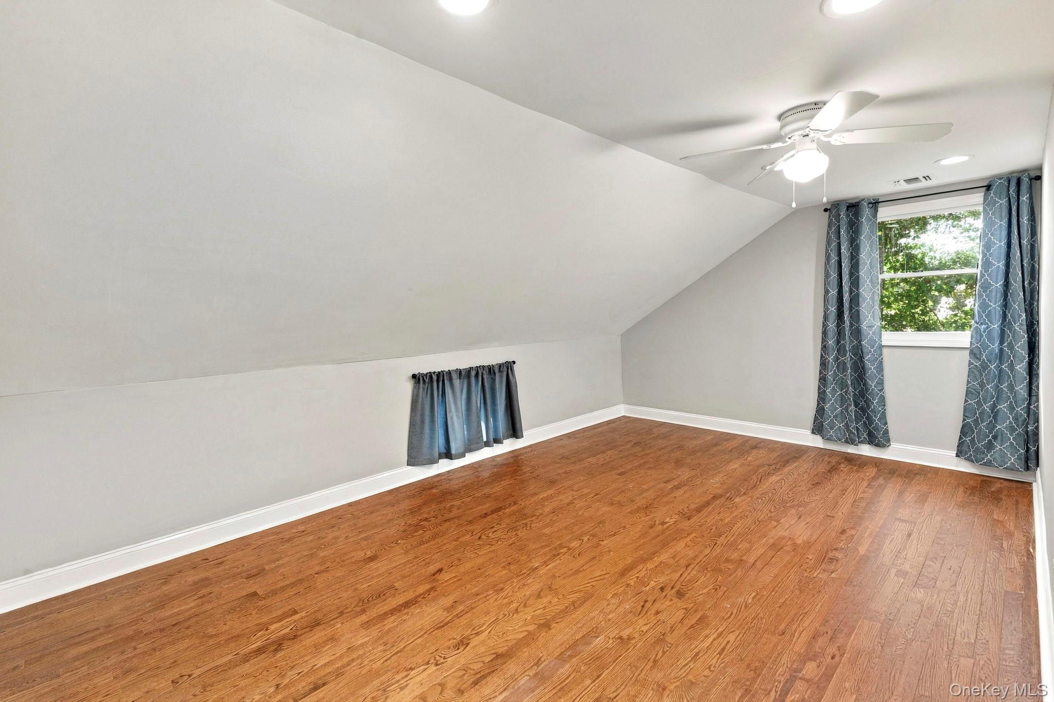 85 Shannon Boulevard – For Sale photo 16