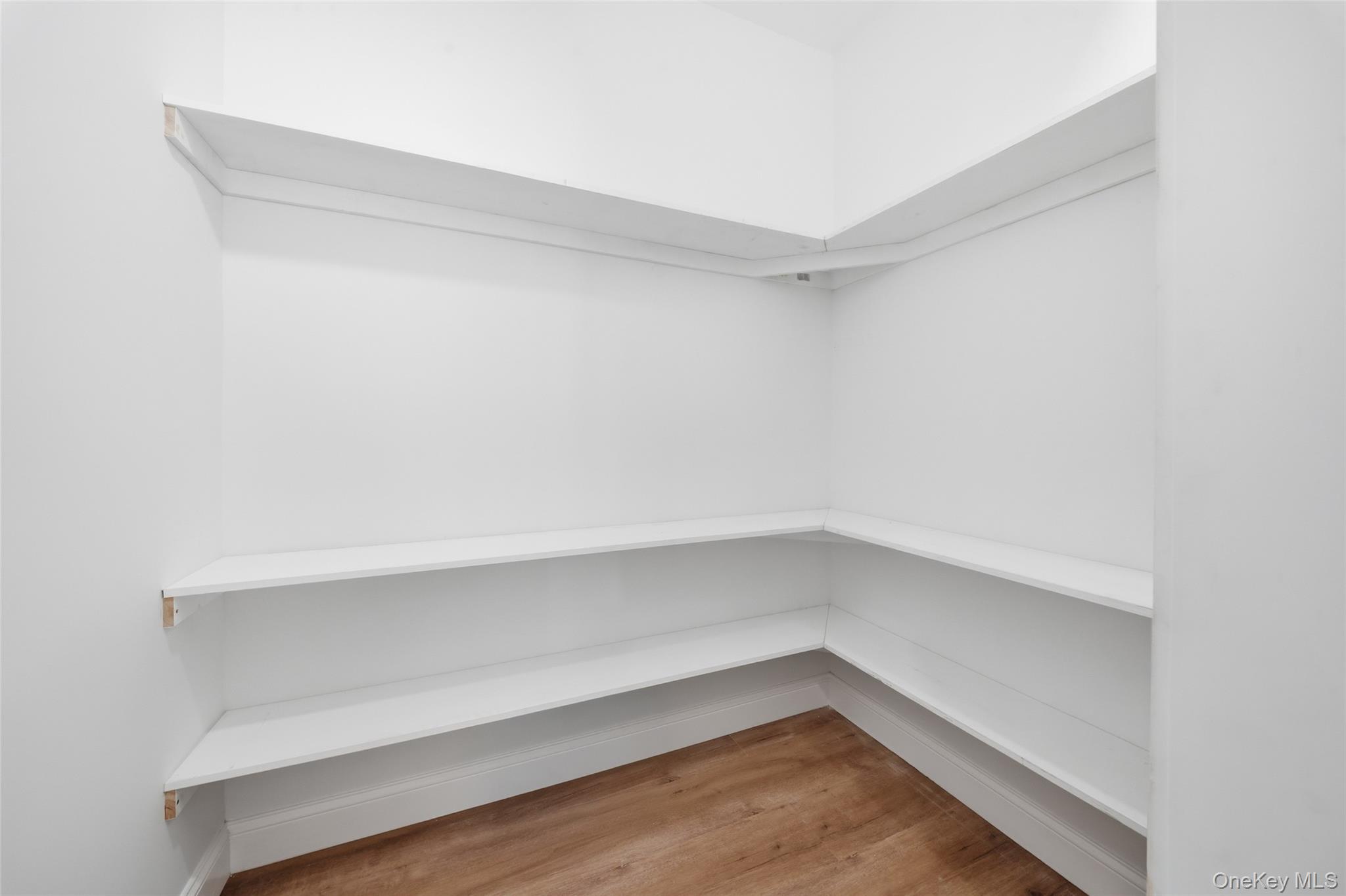 24 Surrey Lane – For Sale photo 21