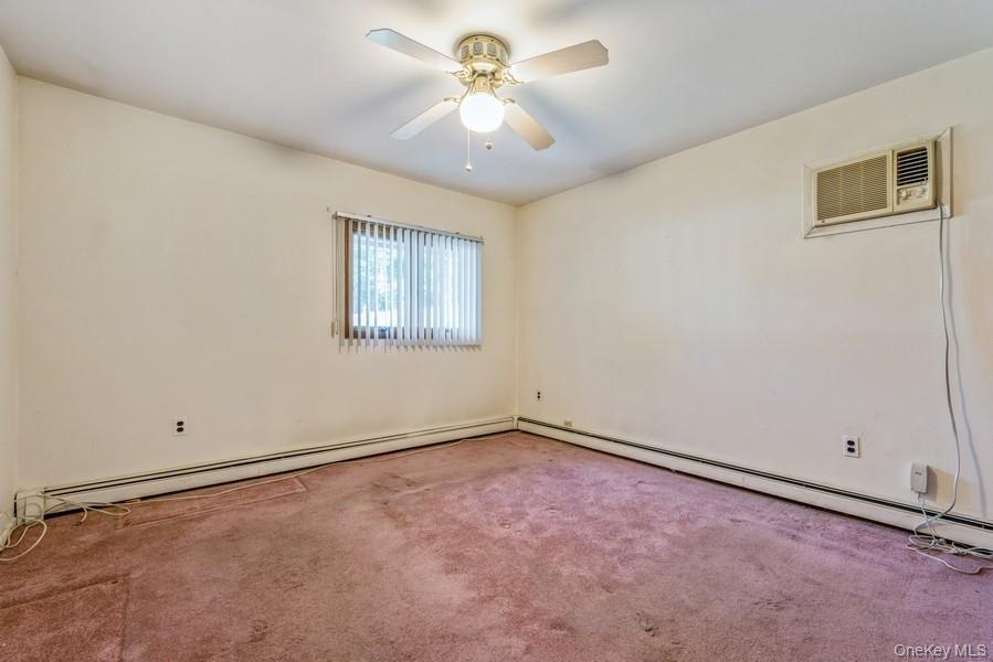 15 Bunker Lane – For Rent photo 11