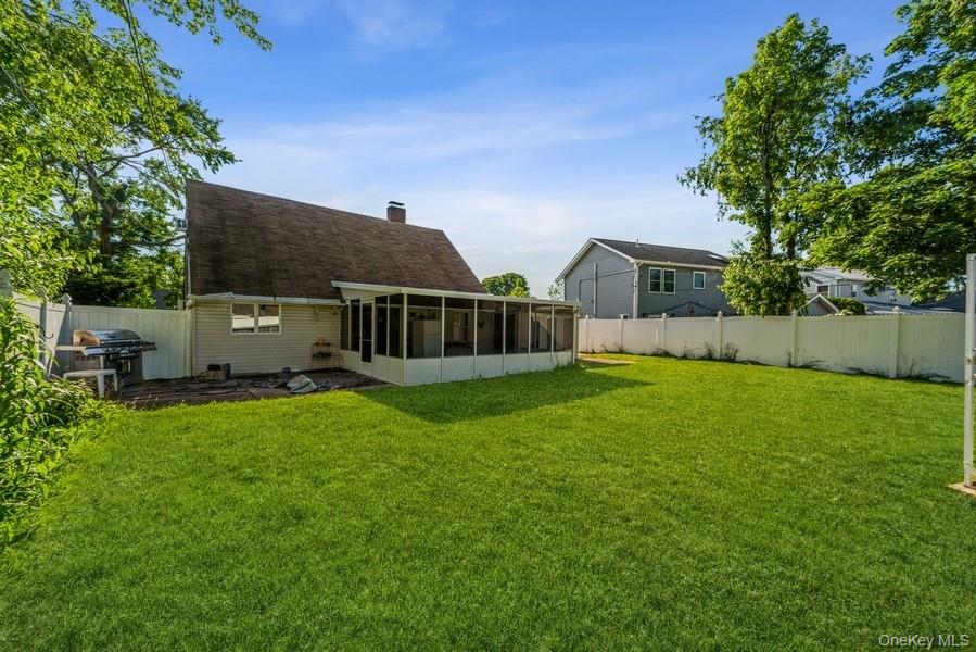 15 Bunker Lane – For Rent photo 19