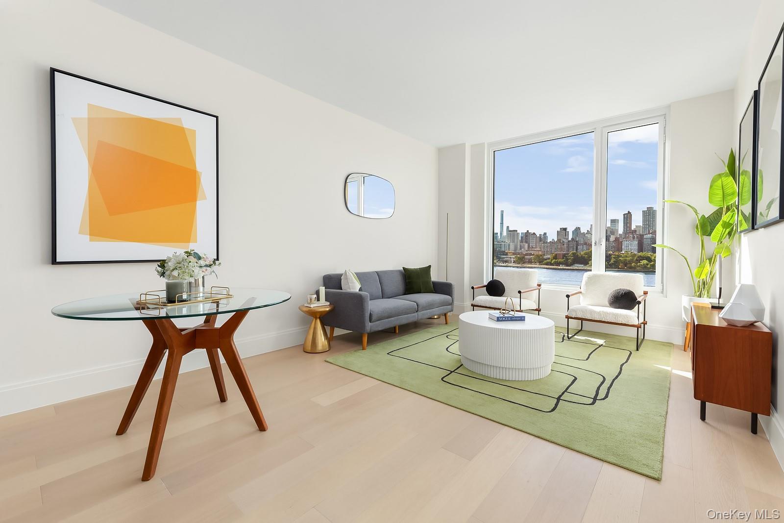 30-55 Vernon Boulevard, Unit 3G photo 2