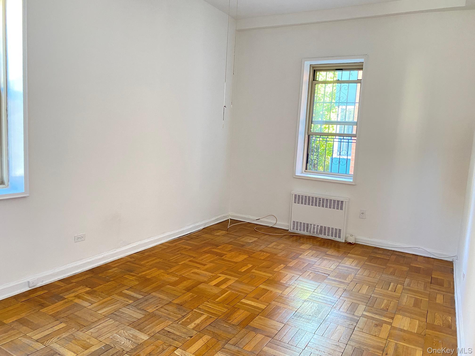 67-25 Clyde Street, Unit 1K photo 4
