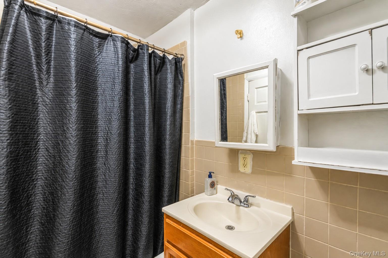 651 Central Avenue – For Sale photo 7