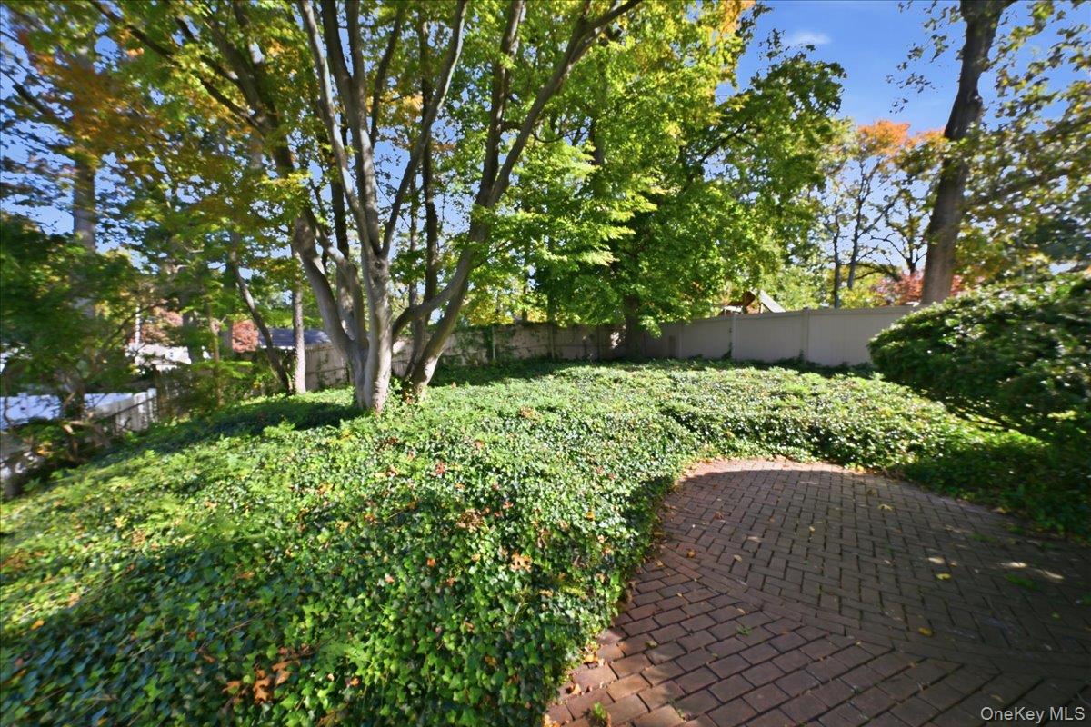 36 Cedarwood Drive – For Sale photo 25