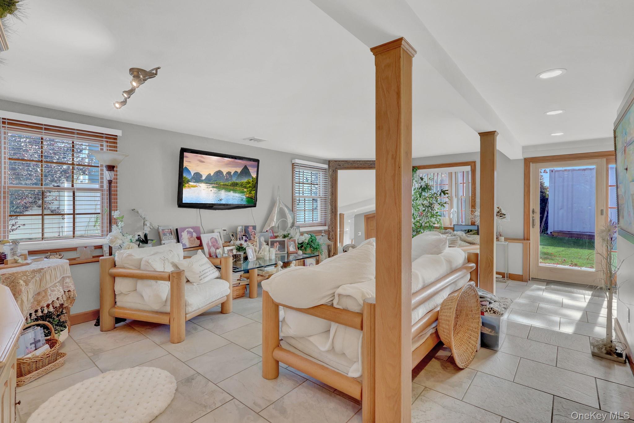 16 Ireland Place – For Sale photo 18