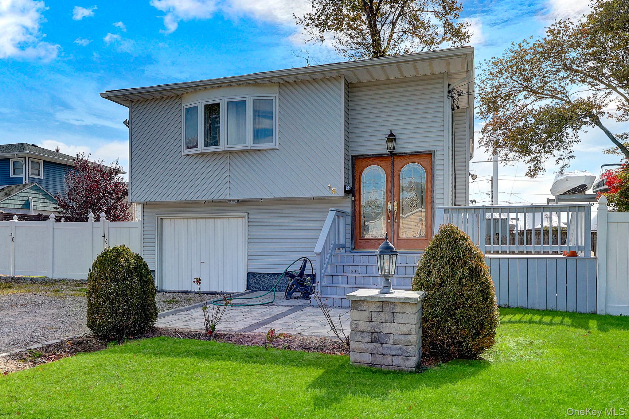 16 Ireland Place – For Sale