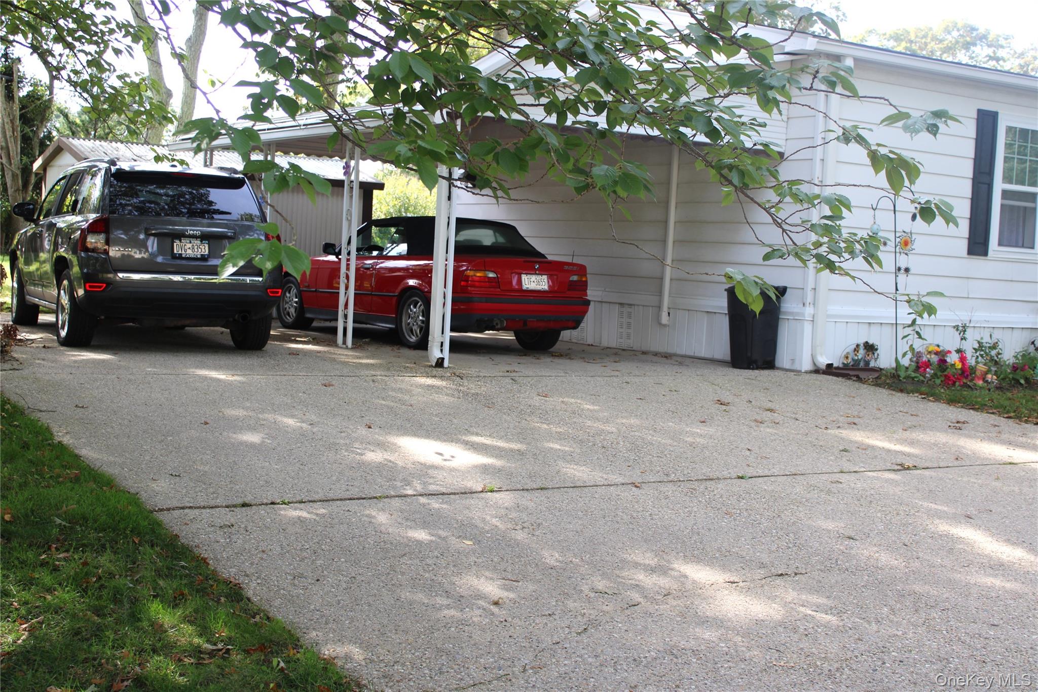 1661 Old Country Road, Unit 427 photo 5