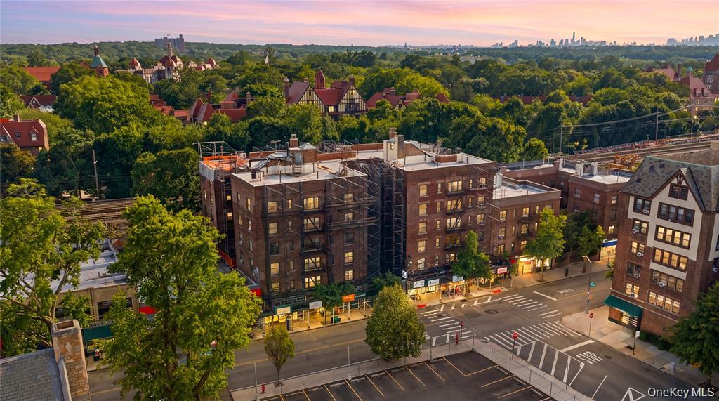 7234 St, Unit F6