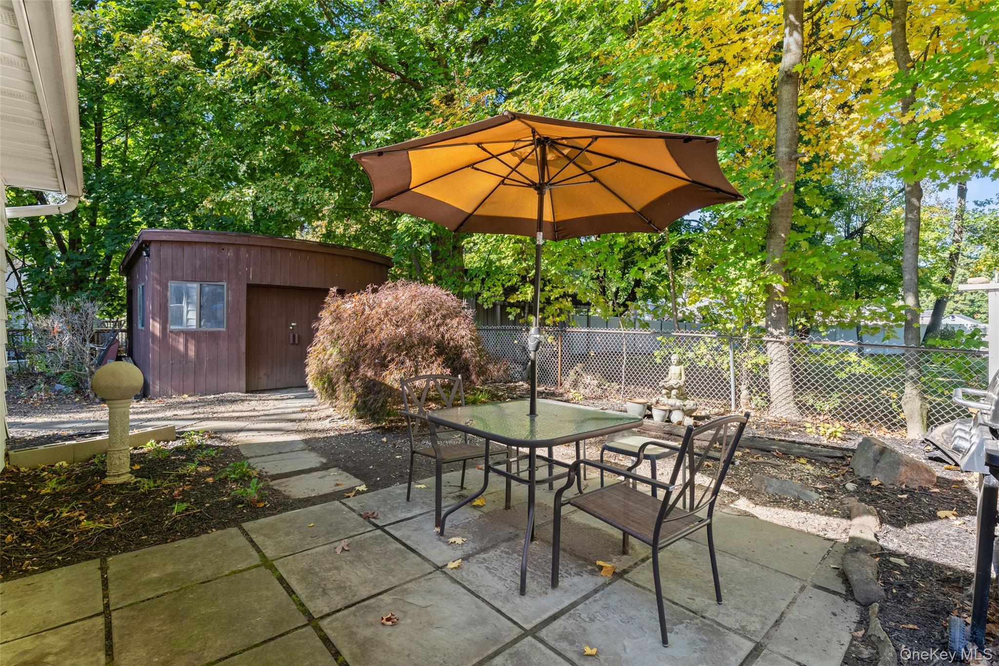 52 Johnsons Lane – For Sale photo 24