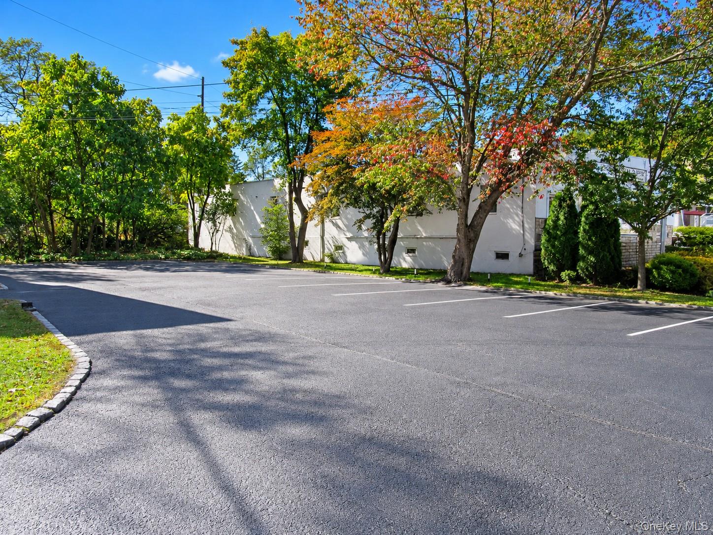 186 W Main Street – For Rent photo 6