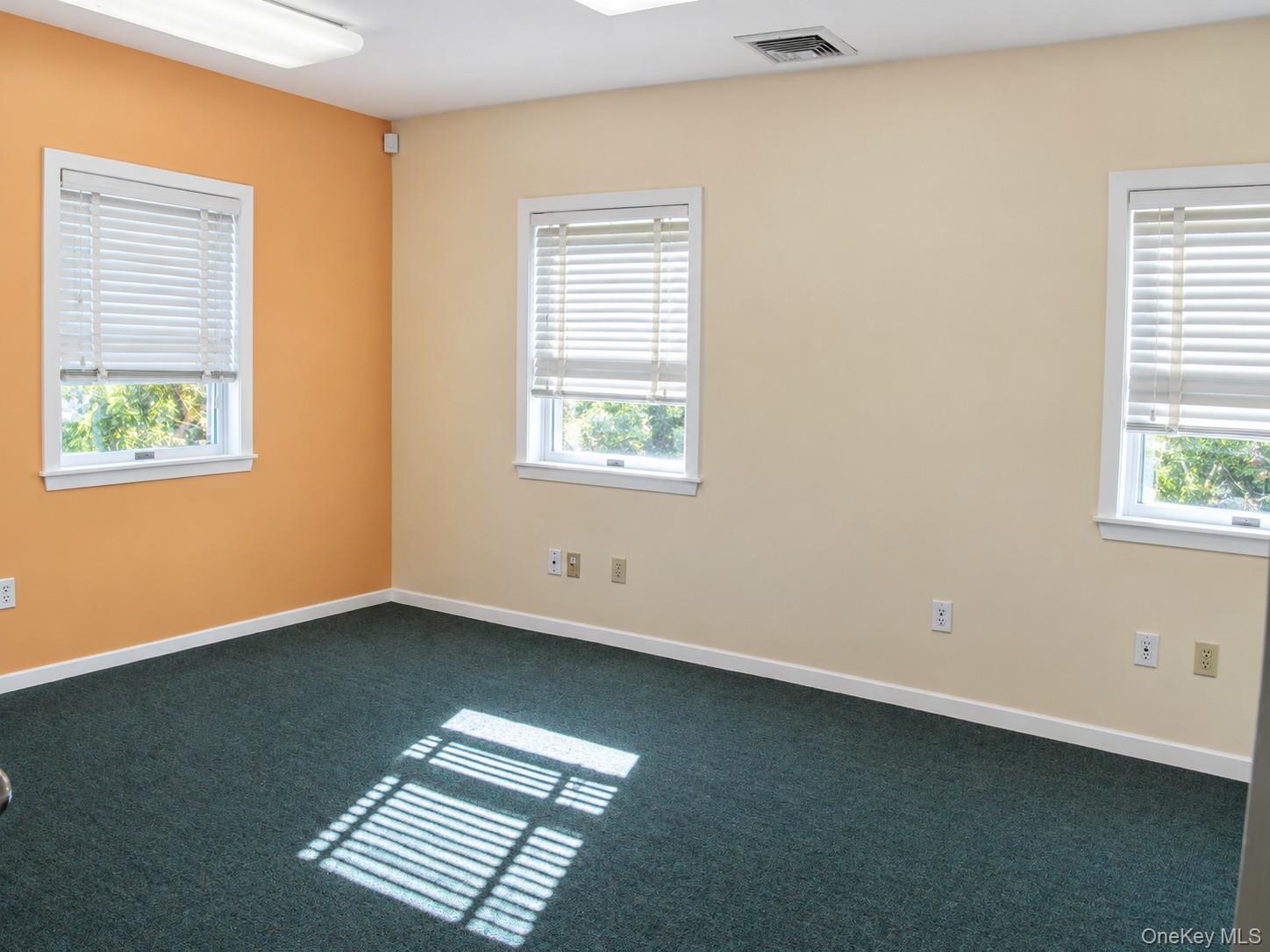 186 W Main Street – For Rent photo 2