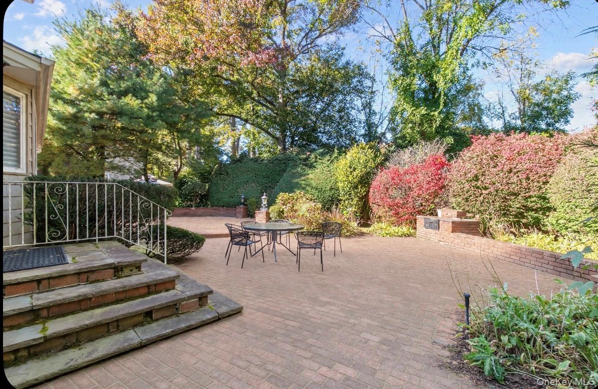 6 Pin Oak Drive – For Sale photo 34