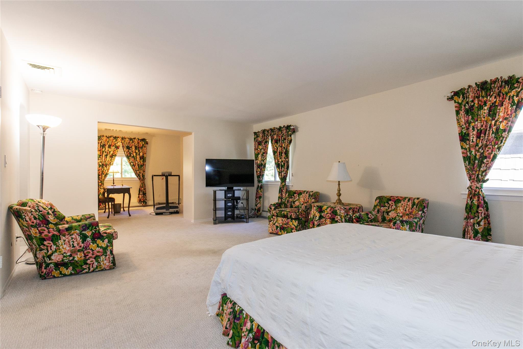 6 Pin Oak Drive – For Sale photo 21
