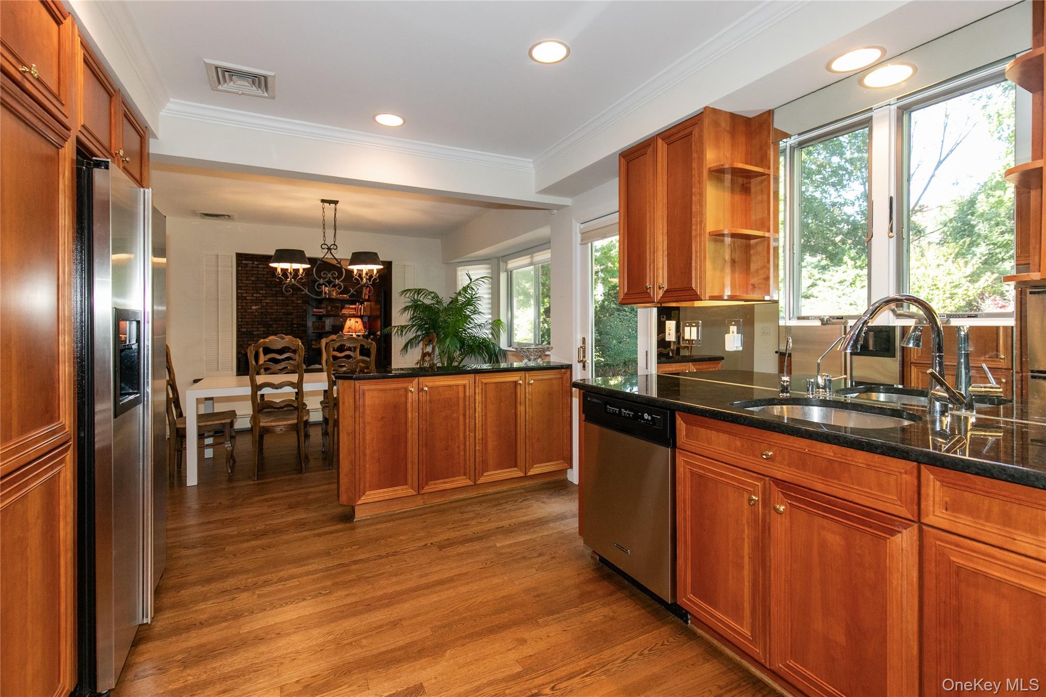 6 Pin Oak Drive – For Sale photo 12