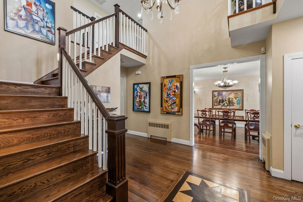 8 Village Green – For Sale photo 16