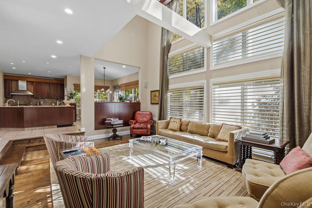 8 Village Green – For Sale photo 14