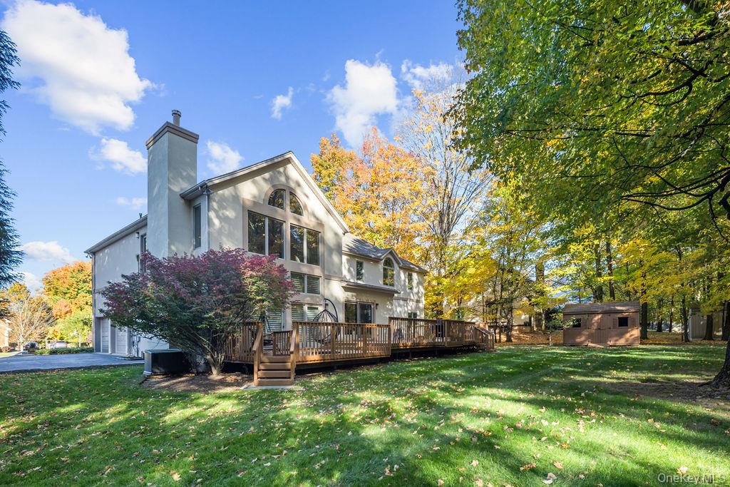 8 Village Green – For Sale photo 30