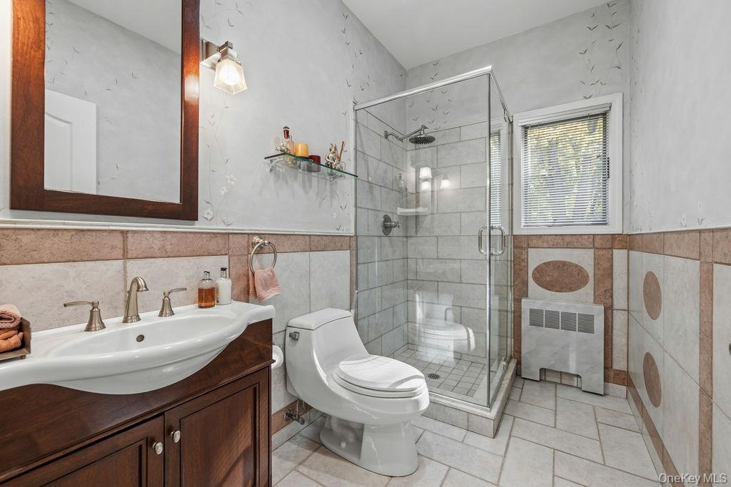 8 Village Green – For Sale photo 24