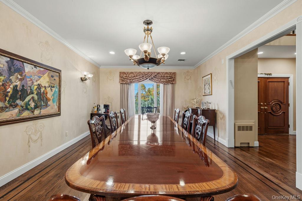 8 Village Green – For Sale photo 8