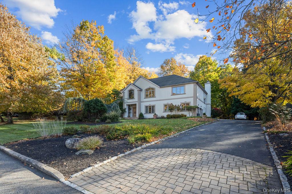 8 Village Green – For Sale photo 33