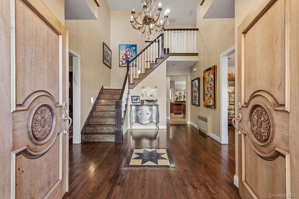 8 Village Green – For Sale photo 3