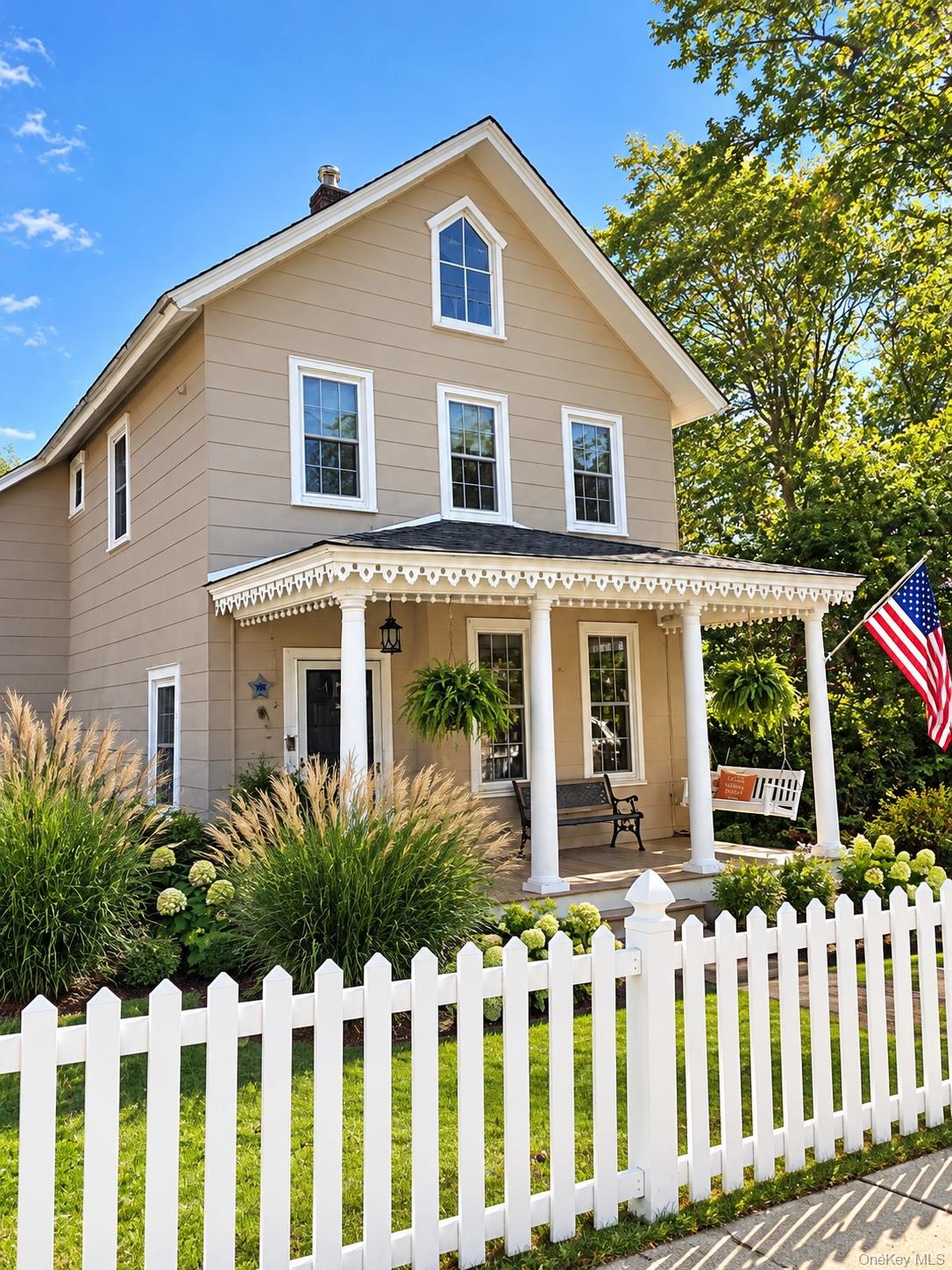 22 Grant Avenue – For Sale