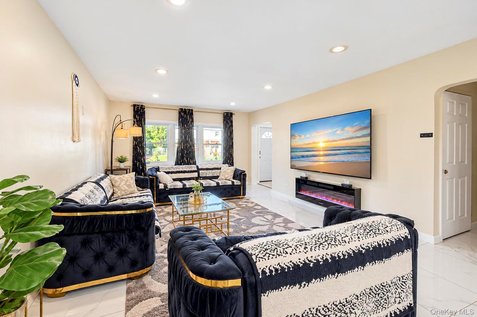 26 Melvin Avenue – For Sale photo 13
