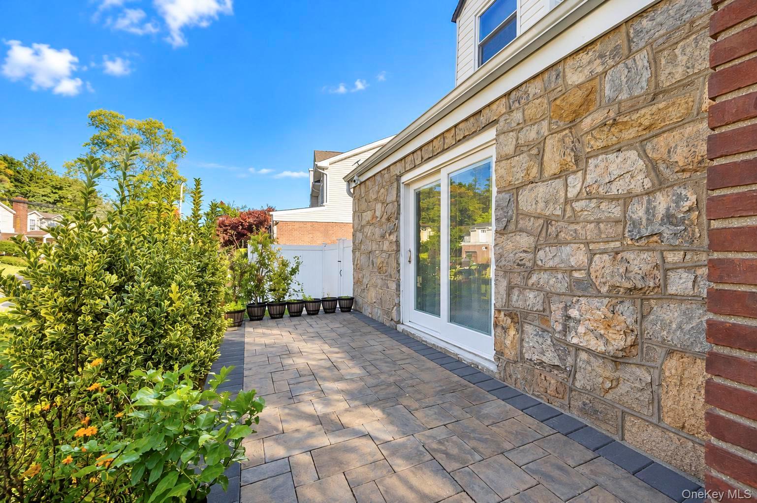 26 Melvin Avenue – For Sale photo 29