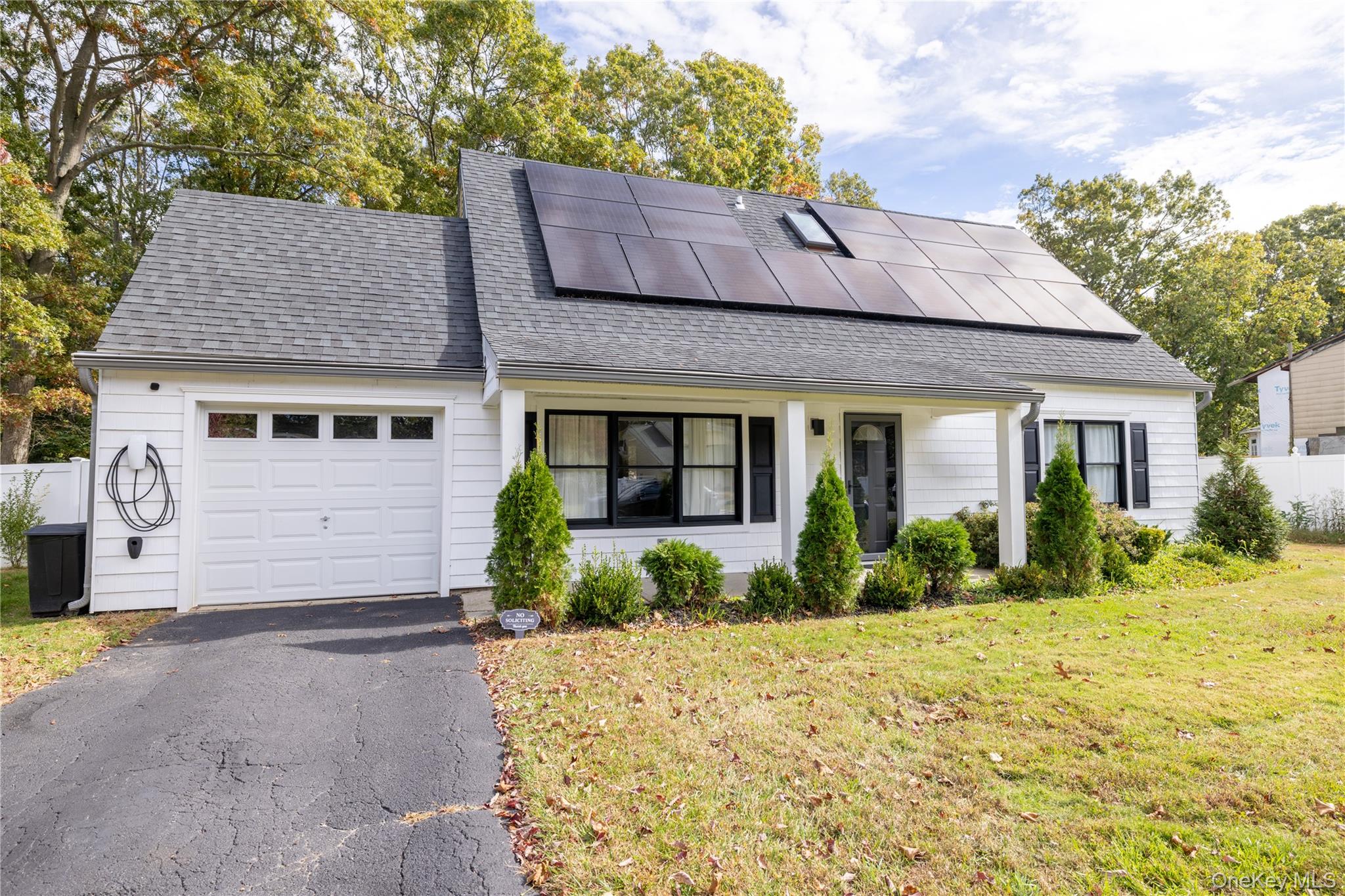 19 Sun Valley Drive – For Sale photo 2