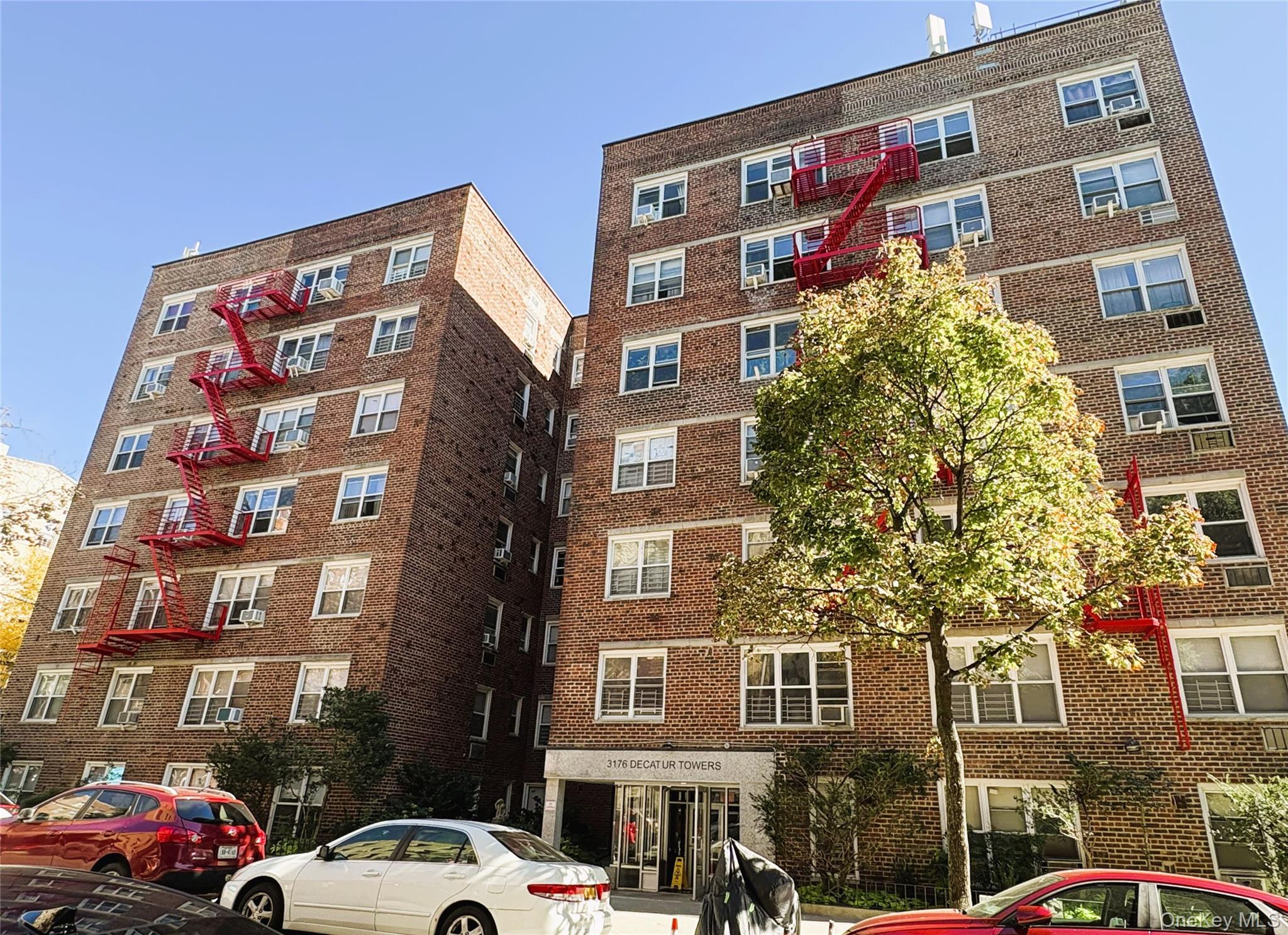 3176 Decatur Avenue, Unit 4F