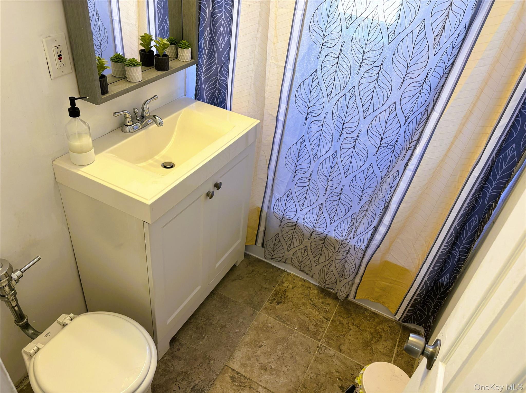 3176 Decatur Avenue, Unit 4F photo 10