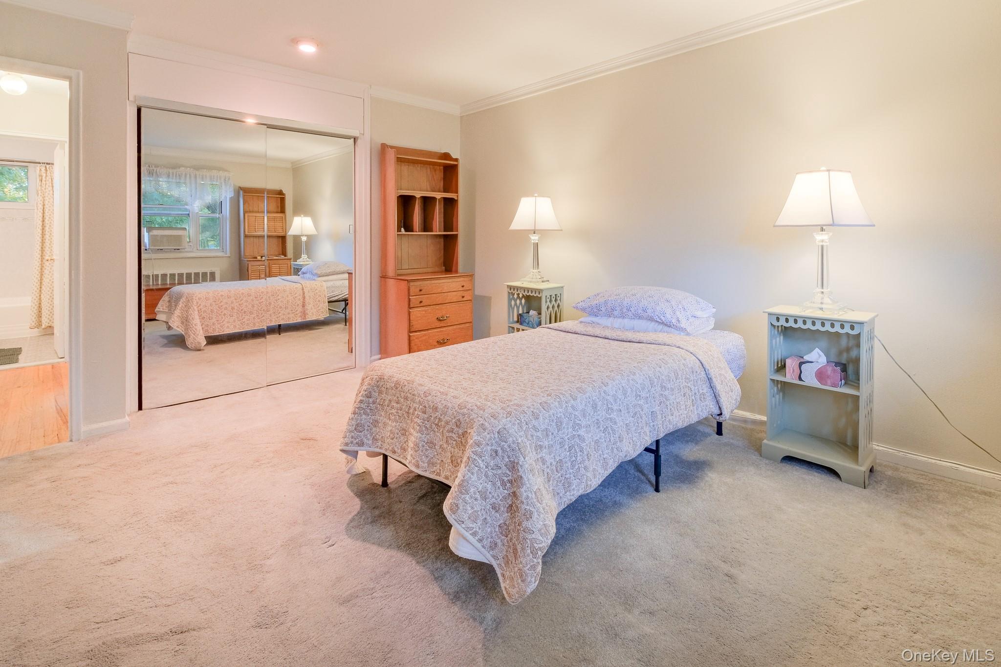 836 N Broadway, Unit 2E photo 17
