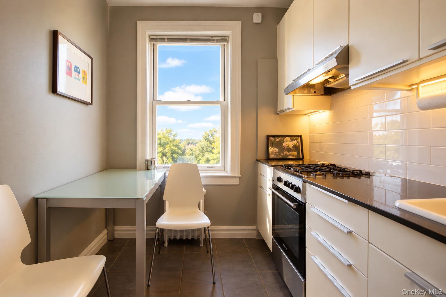 83-55 Lefferts Boulevard, Unit 6A photo 11