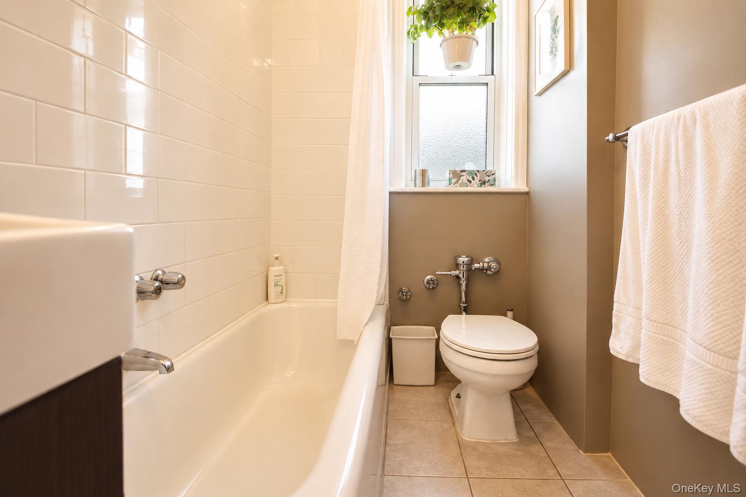 83-55 Lefferts Boulevard, Unit 6A photo 24