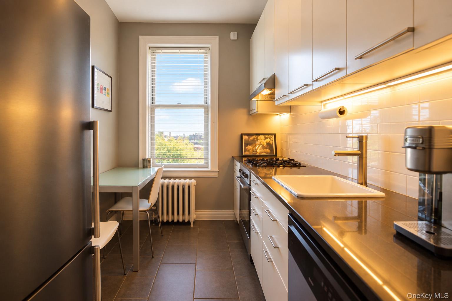 83-55 Lefferts Boulevard, Unit 6A photo 8