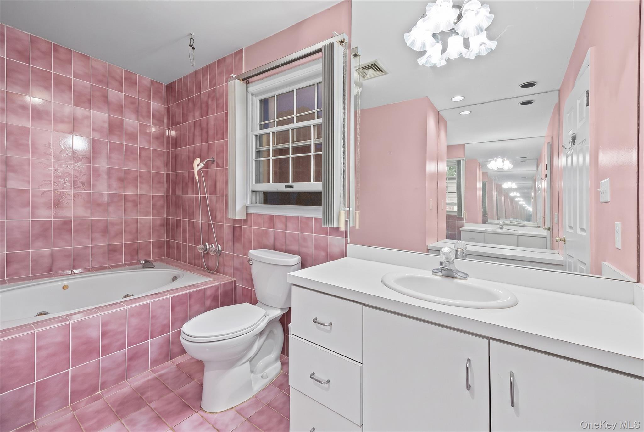 21 Nottingham Court N – For Sale photo 18
