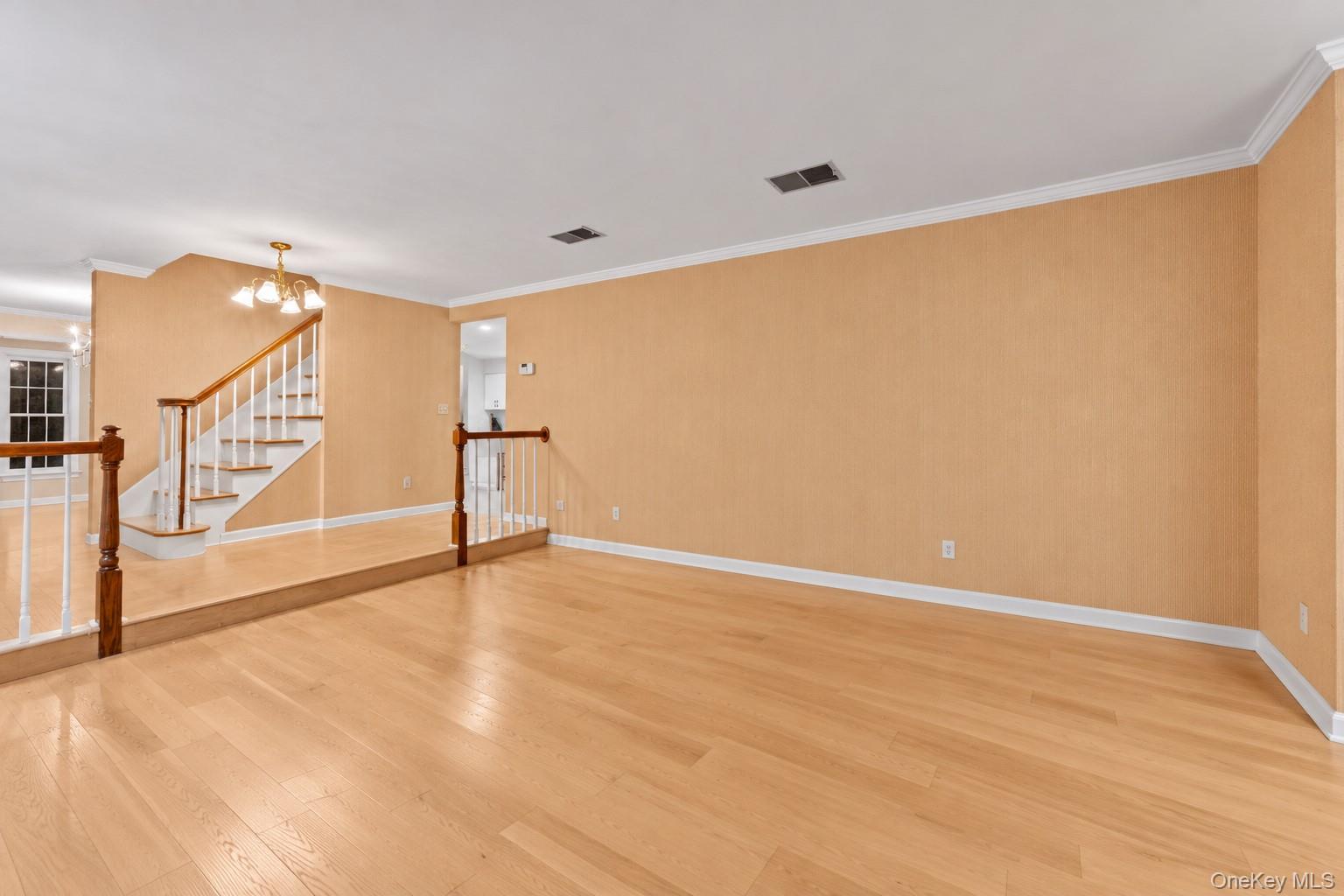 21 Nottingham Court N – For Sale photo 7
