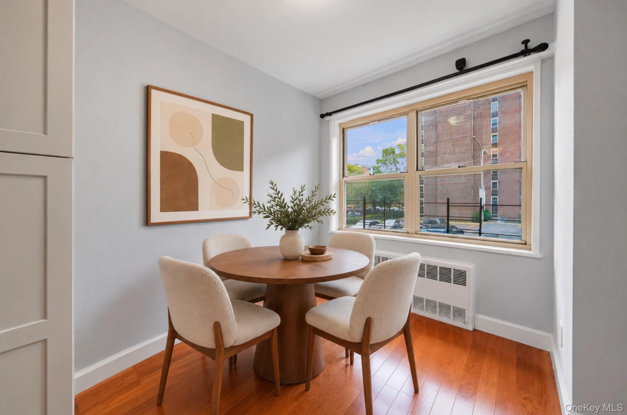 200 Cozine Avenue, Unit APT1E photo 10
