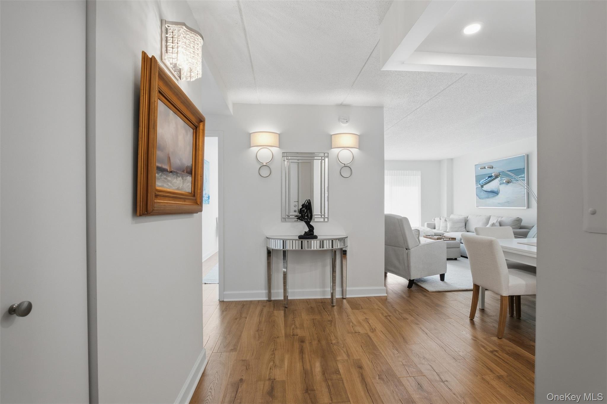 123 Mamaroneck Avenue, Unit 414 photo 3