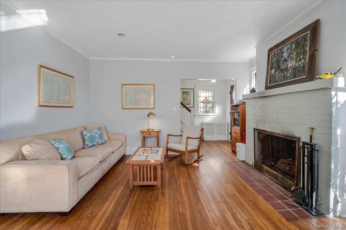 321 Bronxville Road – For Sale photo 8