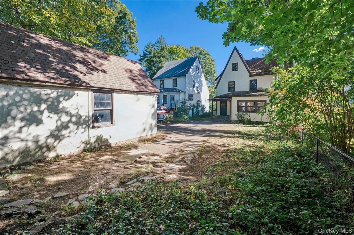 321 Bronxville Road – For Sale photo 21