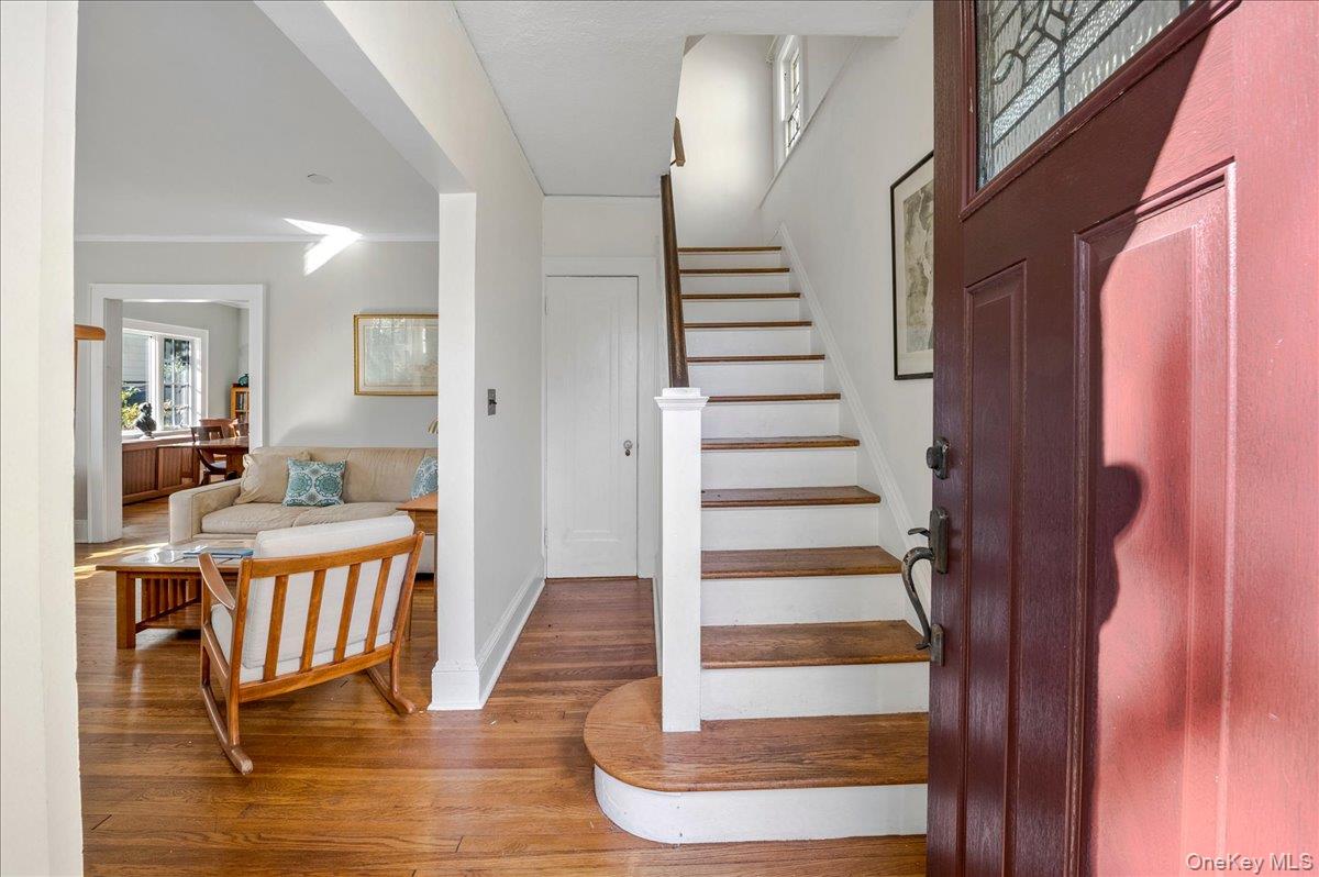 321 Bronxville Road – For Sale photo 5