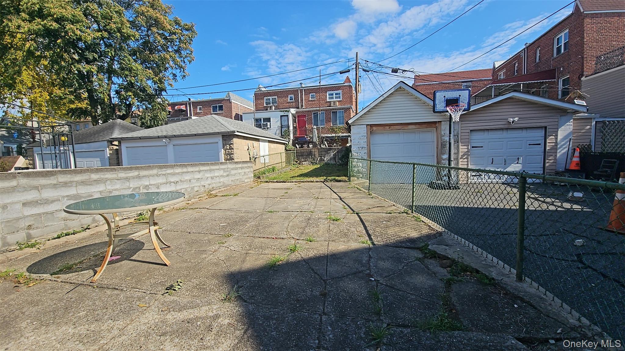 1812 Mulford Avenue – For Sale photo 13