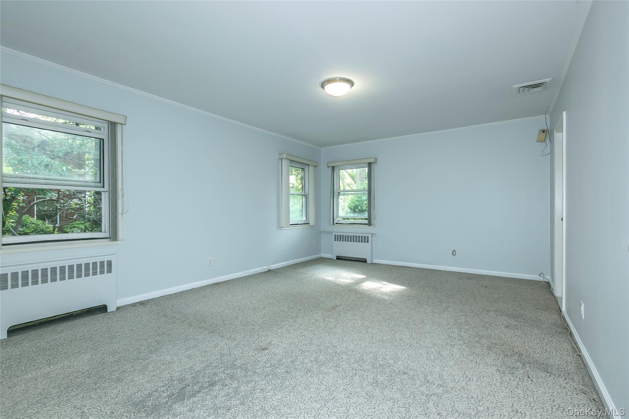 15 Somerset Drive S – For Rent photo 24
