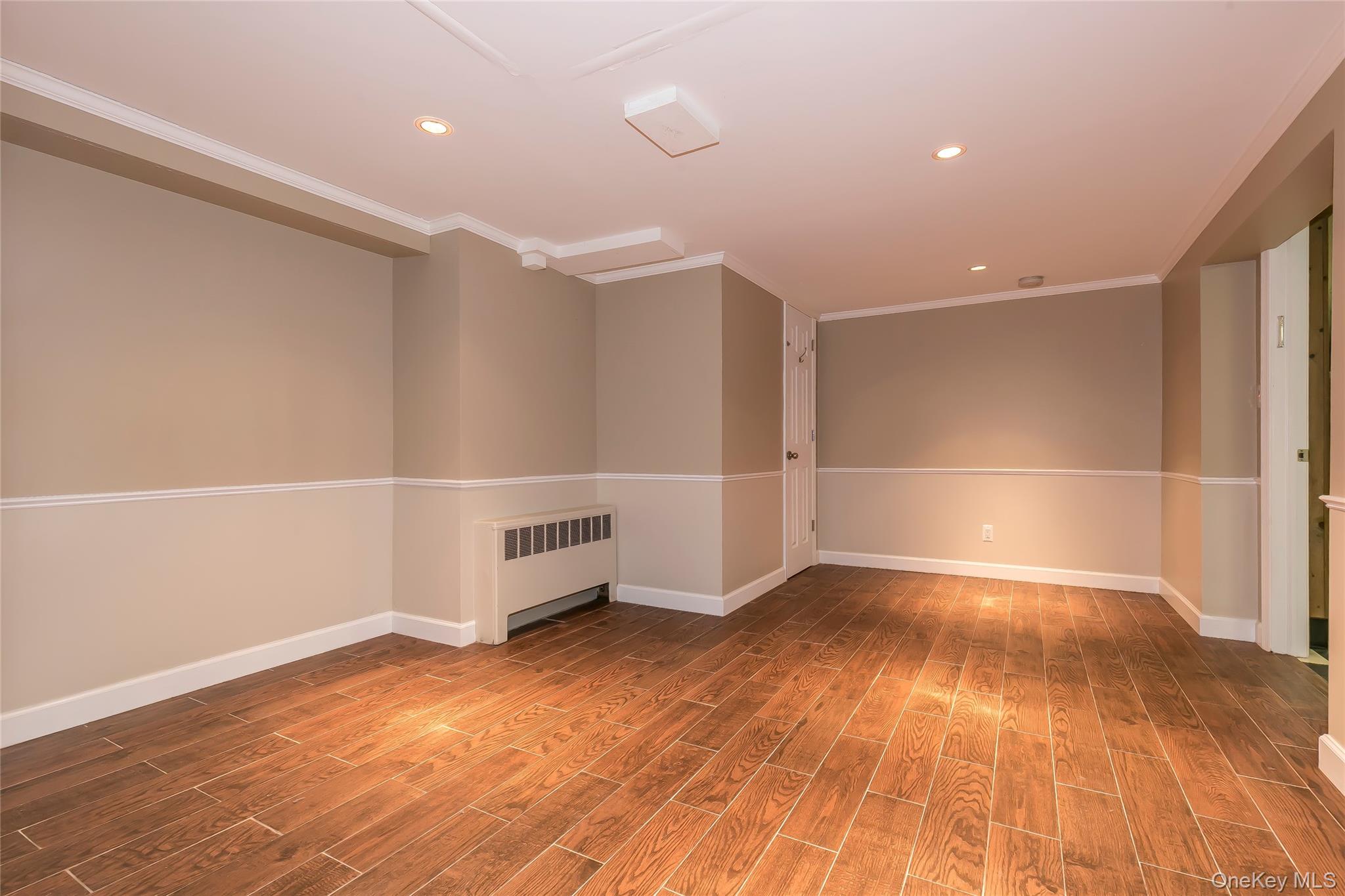 15 Somerset Drive S – For Rent photo 29