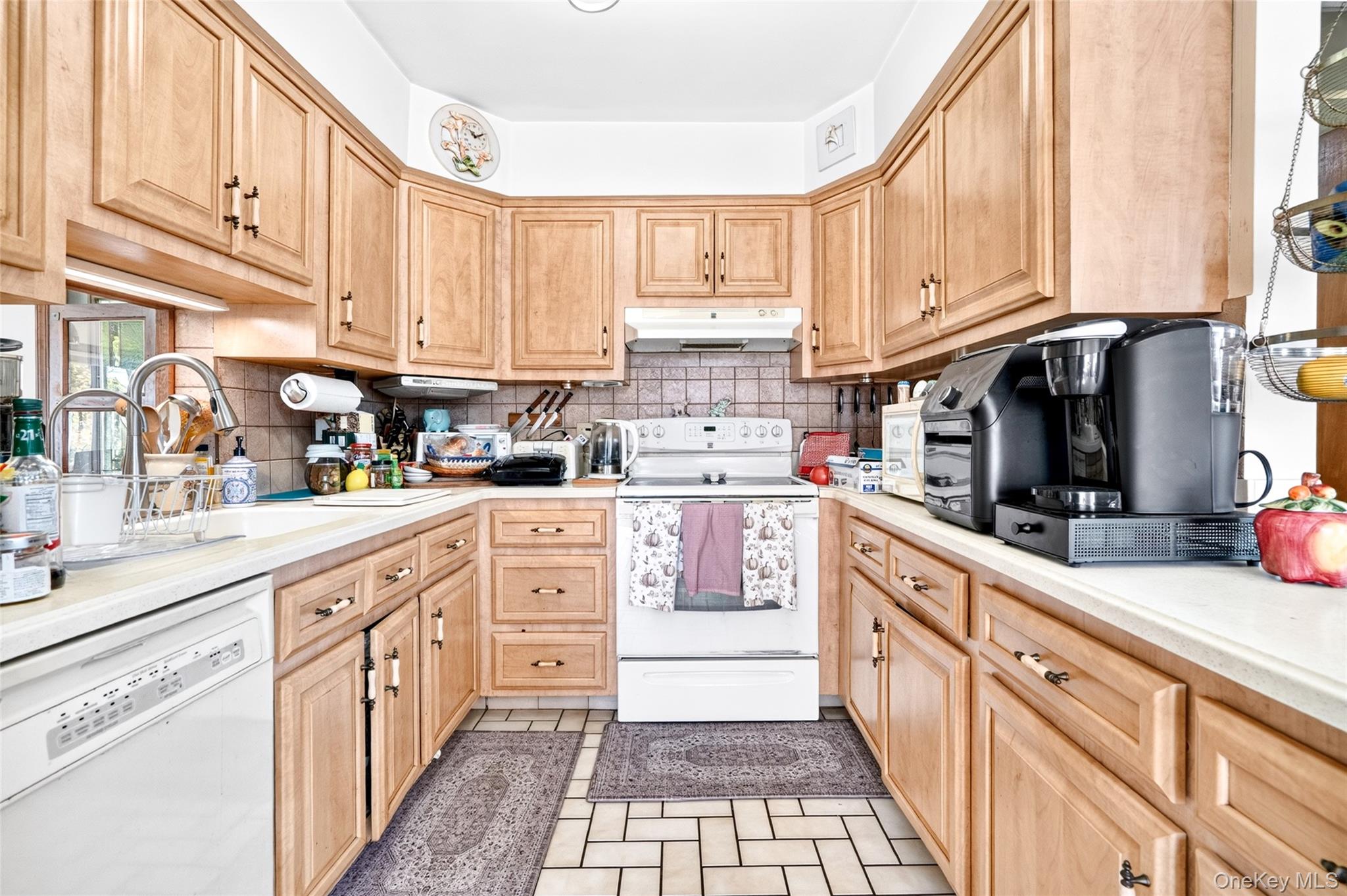 2323 Crompond Road – For Sale photo 21