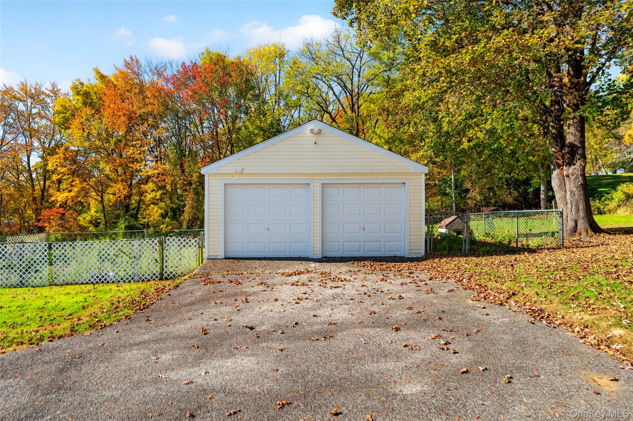 2323 Crompond Road – For Sale photo 49