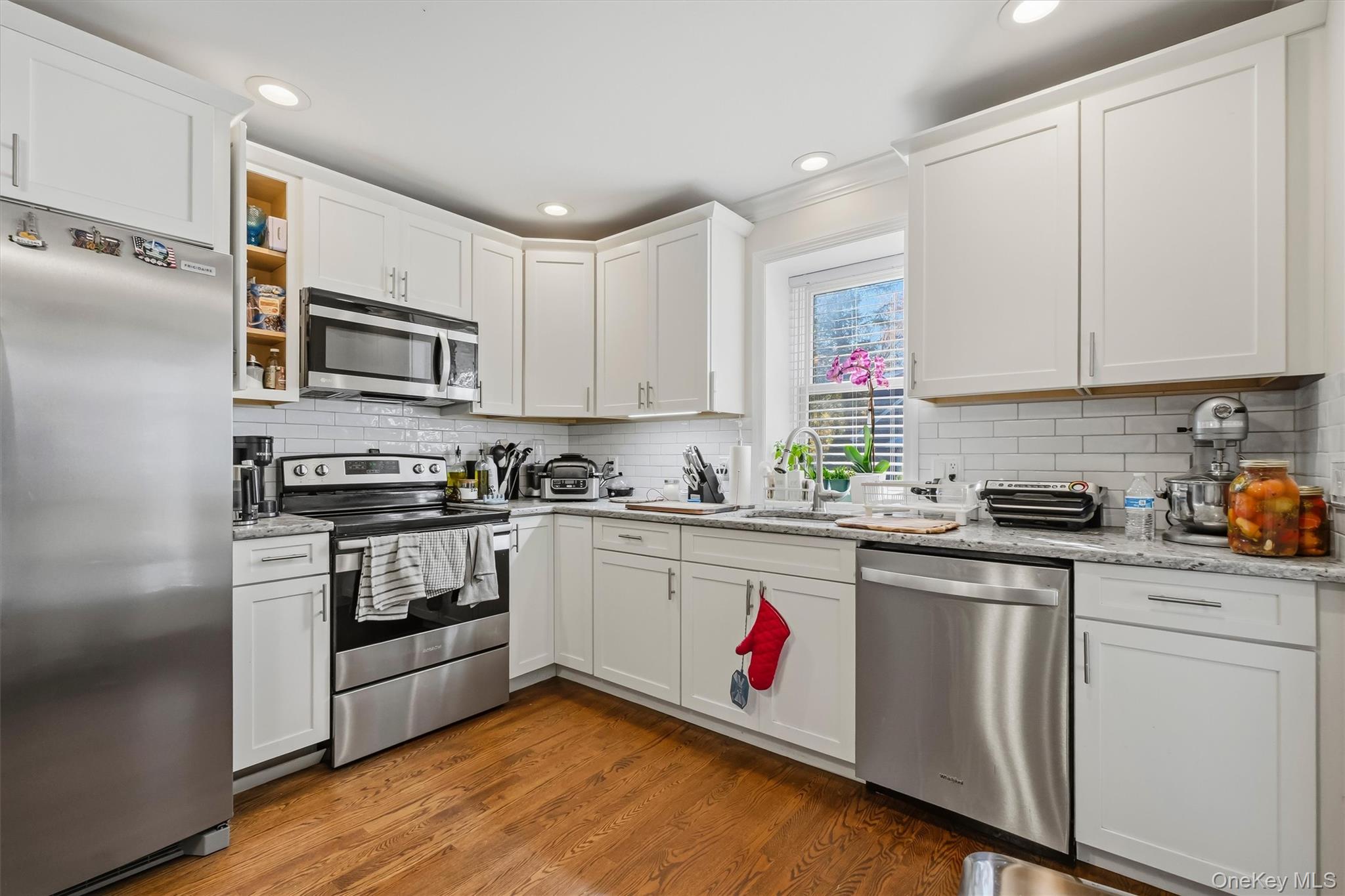 1 Livonia Drive – For Sale photo 6
