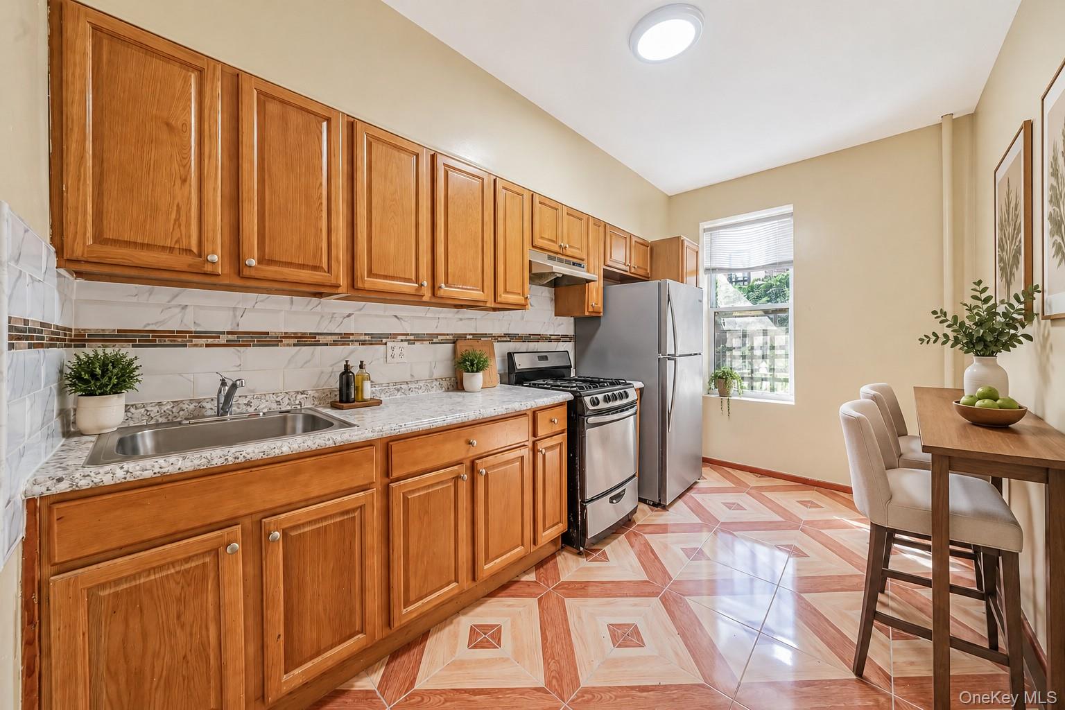 550 New Jersey Avenue, Unit 1 photo 7