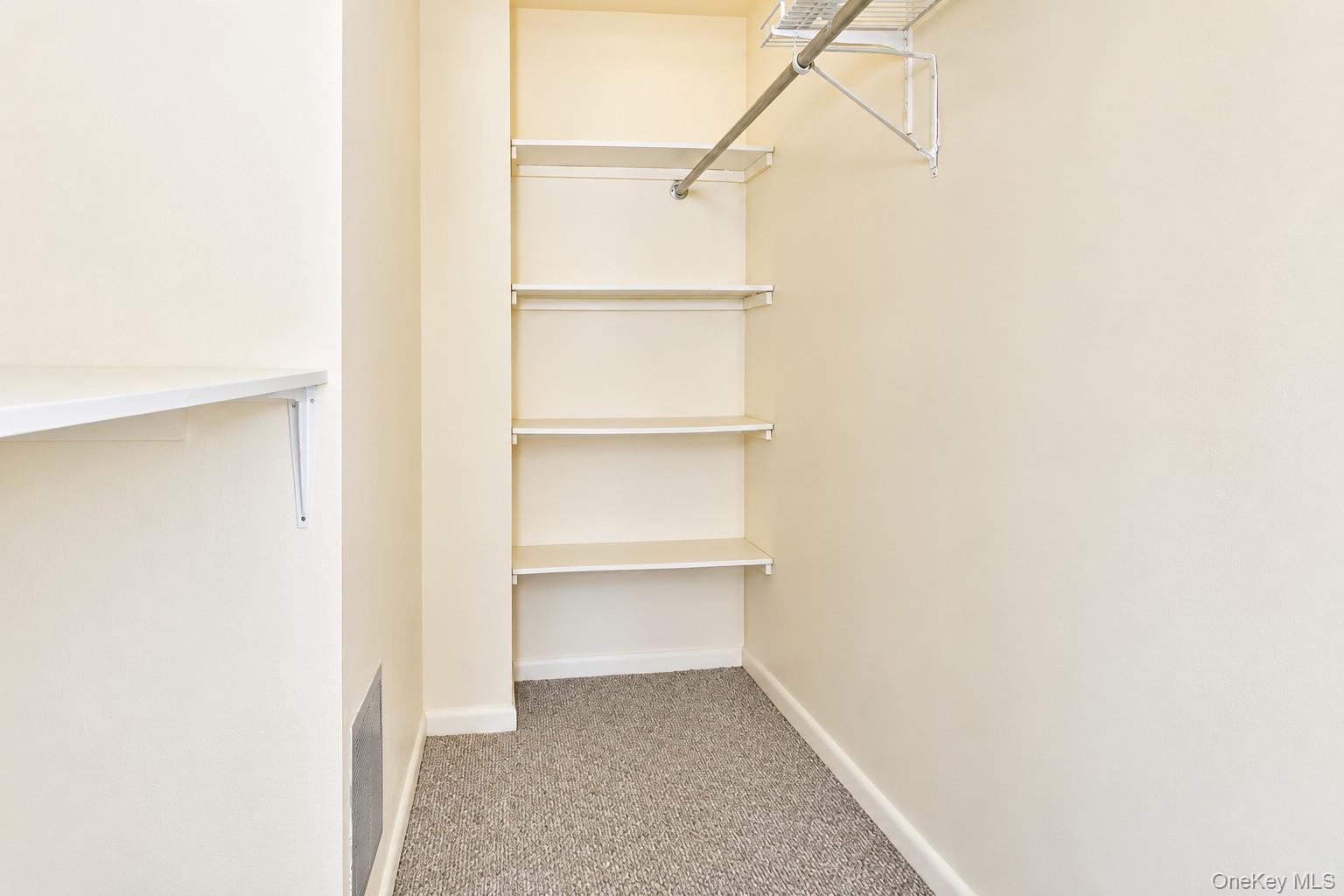 360 Shore Road, Unit 5A photo 9